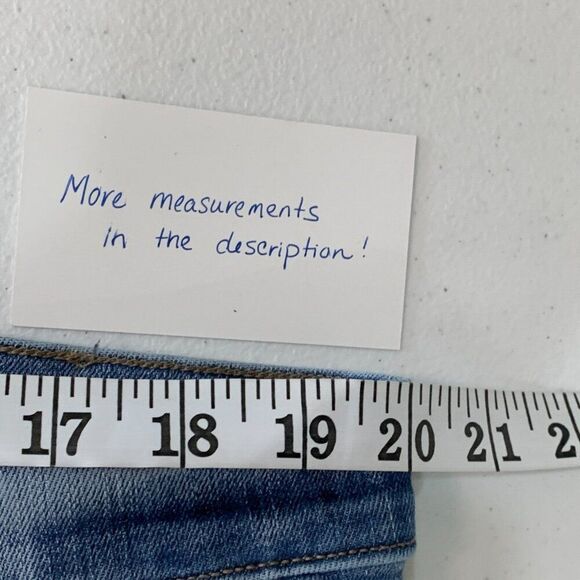 LOFT Outlet Jeans sz 16 Modern Cuffed Crop Light Wash Inseam 27" - Picture 2 of 13